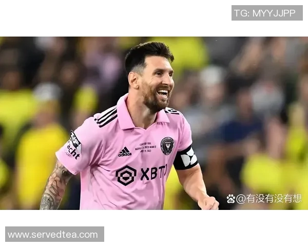 全球十大足球巨星绝技解析谁是球场上的绝技大师